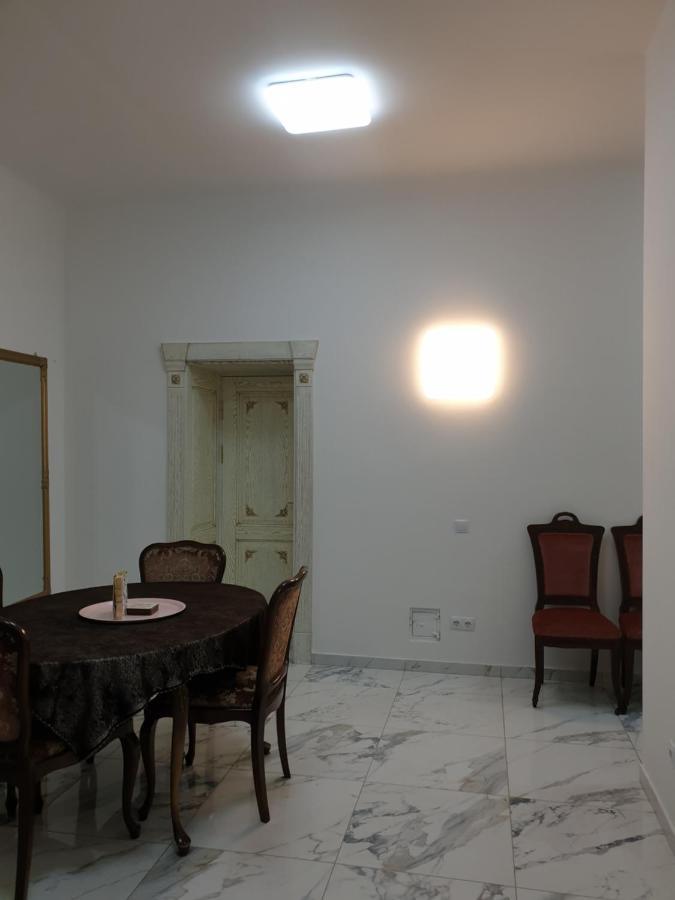 Riga Center Apartment In Old Town Ngoại thất bức ảnh