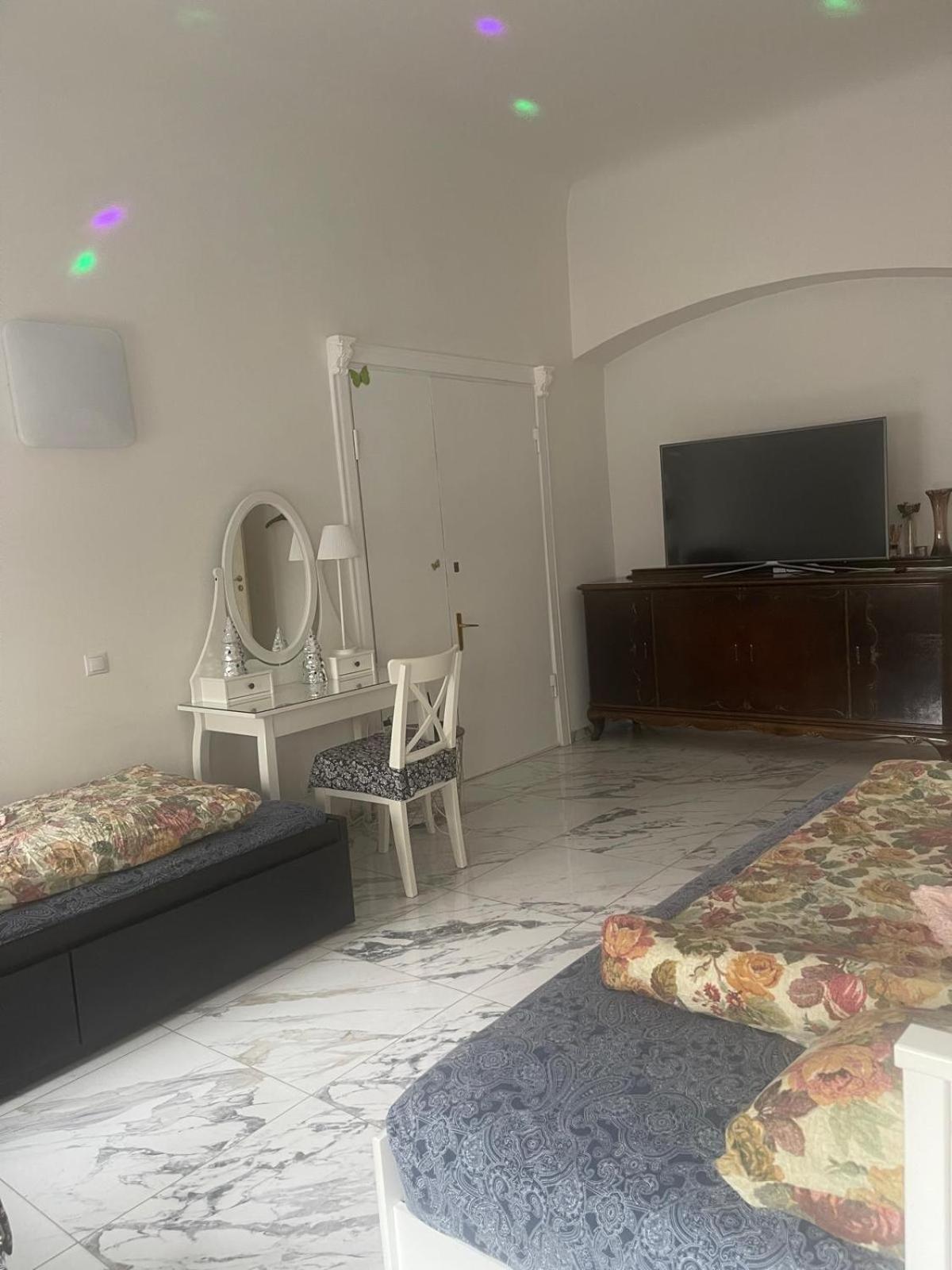 Riga Center Apartment In Old Town Ngoại thất bức ảnh